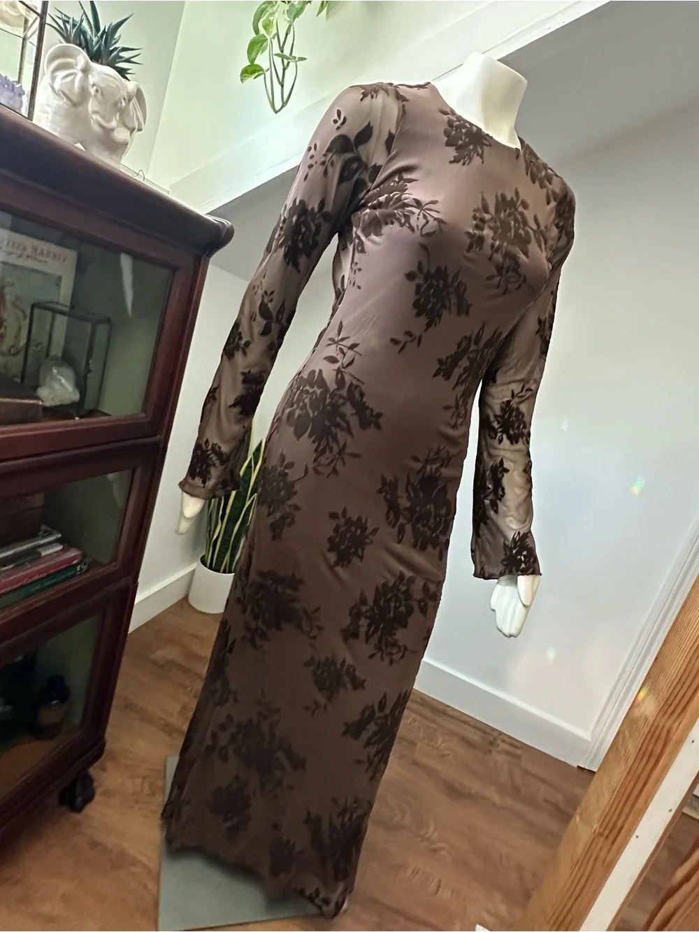 Thrifty/Thirties Brown Floral Maxi Dress (Label Shown) - Picture 3 of 11